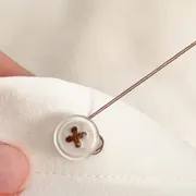 不器用さんでもできる 新・ボタン付け