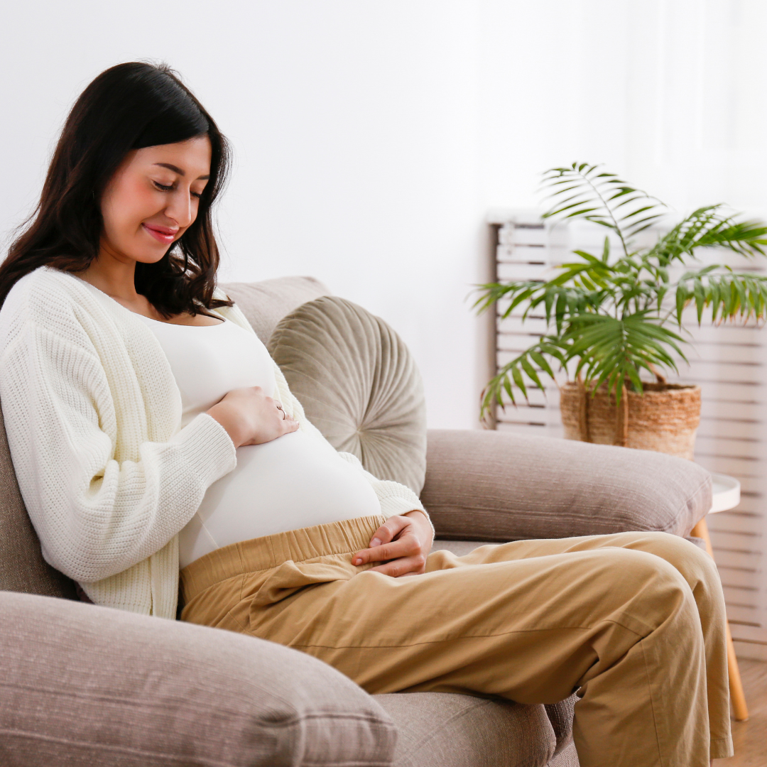 医師監修】妊娠中期（妊娠5〜7ヶ月）｜よくある症状・過ごし方・赤ちゃんの様子を解説 | トモニテ