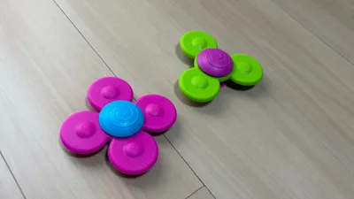 赤ちゃんが釘付け！外出先のぐずりを救った「くるくる回るおもちゃ」