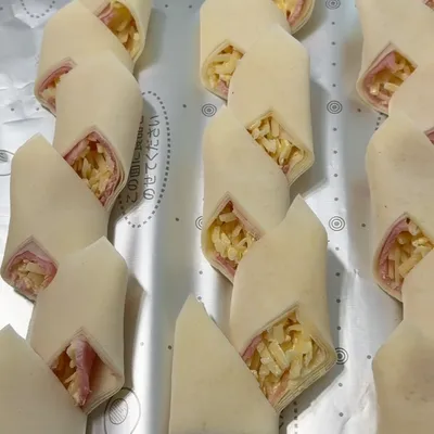 春巻きの皮で手軽に再現できる