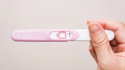 妊娠超初期の食欲はどう変化する？食べてもお腹が空くのはなぜ？症状が出る時期や注意点なども解説