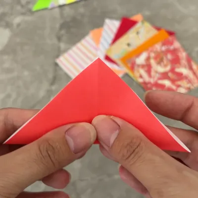 折り紙2回で作れるシンプル工程