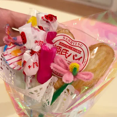 春にぴったり!簡単に作れるお菓子ブーケの作り方