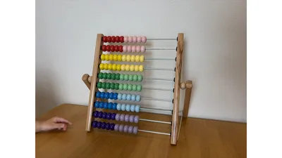 0歳から長く遊べる!色彩豊かなIKEAのそろばんが知育アイテムとして優秀だった