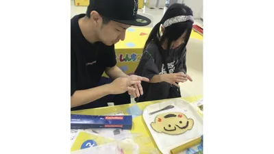 親子参加OKのクッキング体験。家ではなかなか作れない巨大クッキーを生地から作りました