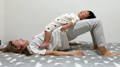 寝る前5分でぐっすり!親子ヨガで作る夜のルーティン