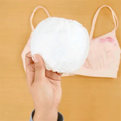 母乳育児に便利 (紙製)母乳パッドの使い方