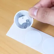 ただのシール じゃないんです