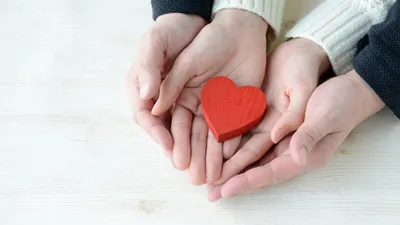 妊娠超初期症状はいつから現れる?生理との違い・体の変化・過ごし方・注意点なども解説