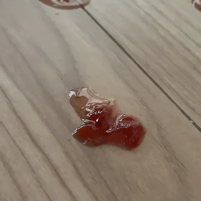 ジュレの食べこぼしも水拭きで対応