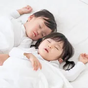 3歳の子どもに必要な睡眠時間は？理想のリズムと家庭でできる対策