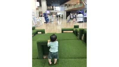 遊びから食事まで施設内で完結。季節や天候に関わらず、気軽に出かけられます