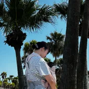 抱っこ・授乳で骨盤に負担？育児動作チェックでセルフケア