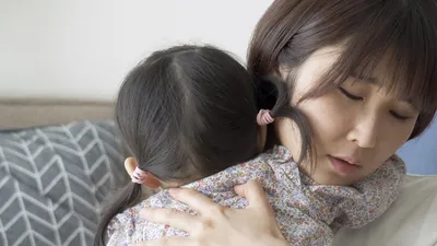 寝ない子どもについイライラ…。心を軽くするための対処法と考え方
