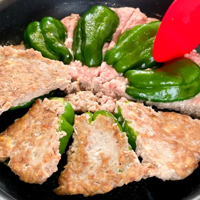 ワンパンでピーマンの肉埋めを試してみよう!