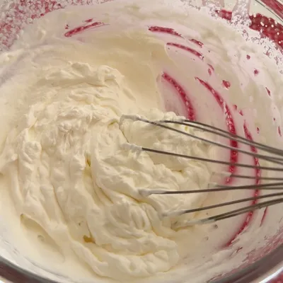 泡立てて凍らせるだけの簡単保存