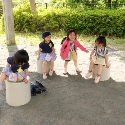 幼稚園に入った四つ子の綾ズ