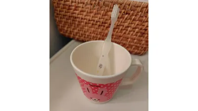 0歳からの歯磨き、泣かせなくてOK！「磨く」より大切な、親子で楽しむ「慣れる」ための3ステップ