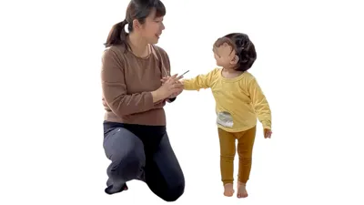 抱っこ・授乳で骨盤に負担?育児動作チェックでセルフケア