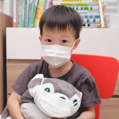 咳(せき)、鼻水が止まらない? RSウイルス感染症の症状は?