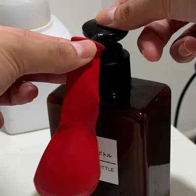風船でできる!シュッと飛び出す泡鉄砲