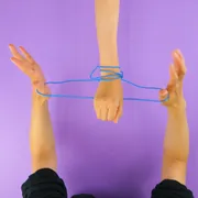リングおとし・手首ぬき　やさしいあやとり