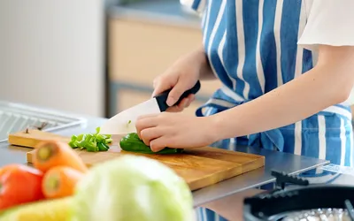 【医師監修】流産しやすい食べ物ってあるの？妊娠中に摂取したい栄養素・体験談も紹介