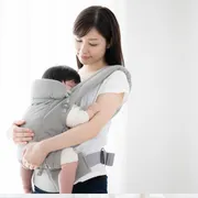 抱っこ紐での寝かしつけがつらい…。負担を減らすコツとおすすめ活用法