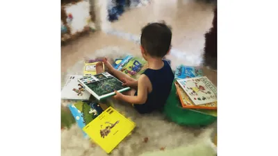 親も子も幸せな寝かしつけ時間!読み聞かせの勧め