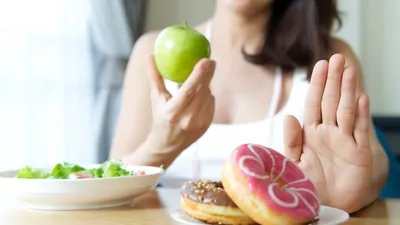 【医師監修】妊娠初期の食欲はどう変化する？症状が出る時期や注意点も解説