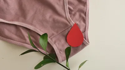 着床出血後すぐに妊娠検査薬を使うとフライングになる?陽性になる時期や検査のタイミングも解説