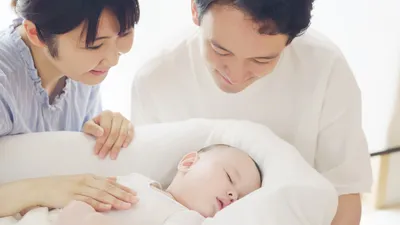 朝寝はいつまで続けるべき？1歳前後からの自然な卒業ステップを解説