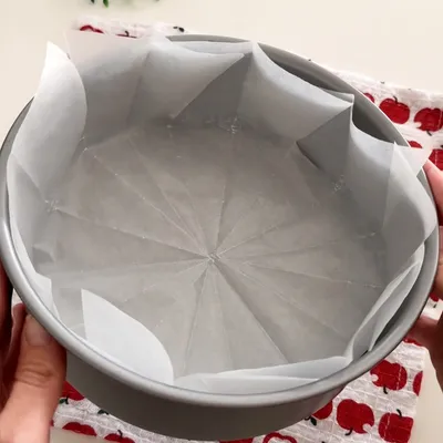 切り込みだけで整う四角い型の工夫