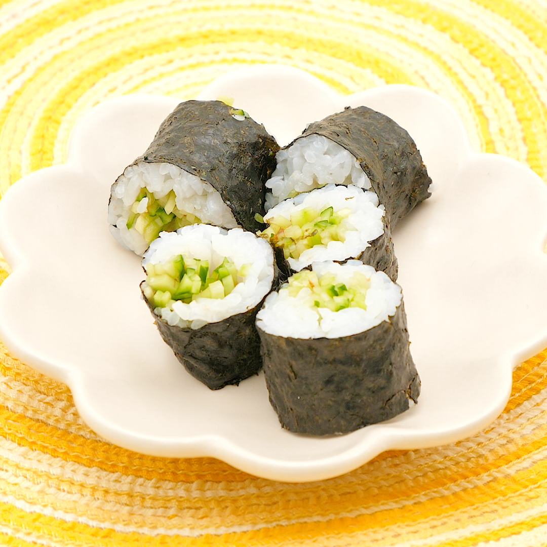 手づかみ食べに！ シャキシャキきゅうりのり巻き（1才〜1才6ヶ月頃から