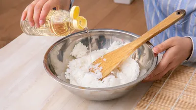 酢飯をつわり中に食べたくなるのはなぜ?食べる際の注意点やおすすめレシピを解説!【管理栄養士監修】