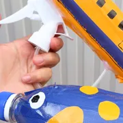 100均材料だけで ペットボトル水鉄砲