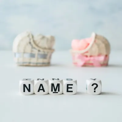 子どもの名前の決め方は?決まりごとや注意点、先輩ママやパパのエピソードも紹介