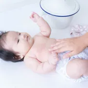 “おむつ時間”がもっと幸せになる。冬の布おむつケア