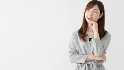 生理前に喉が渇くのは妊娠超初期症状？原因は？対処法や水分を摂るときの注意点も解説