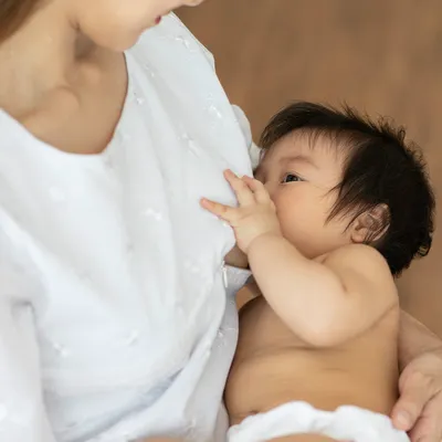 【助産師監修】差し乳とは?いつからなる?母乳不足との見分け方、対処法など