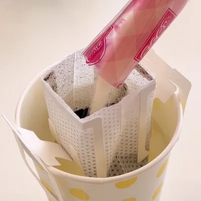 紙コップで作るシンプルな手順