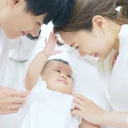 【生後3ヶ月】睡眠時間の目安・昼夜のリズム・整え方を解説