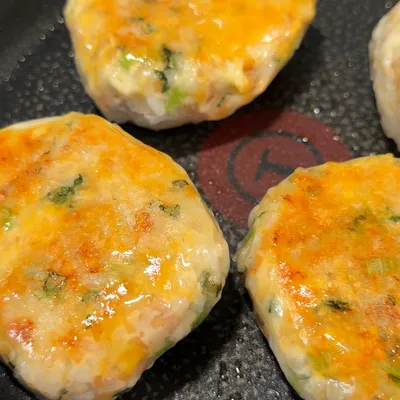 野菜嫌いでも食べたくなるライスペーパーおにぎり