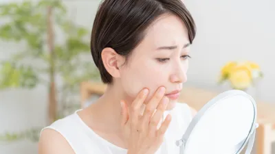 妊娠中に肌が乾燥するのはなぜ?乾燥する原因と妊娠中でもできるスキンケア方法を解説!