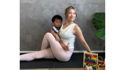 秋のスキンシップ時間に◎おうちでできる「親子密着あったかヨガ」