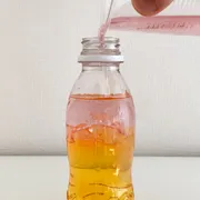混ざらない 色付きサンせリーボトル