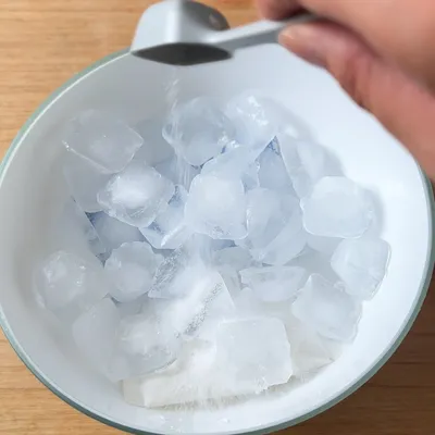 プラレールで缶を素早く冷やす方法