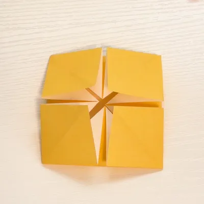 のりやハサミなしで気軽に作れる