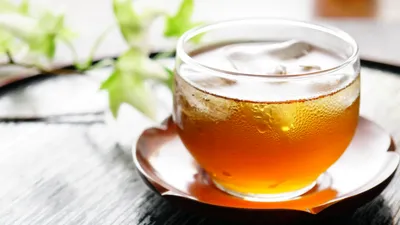 妊婦は麦茶を飲んでも大丈夫！妊娠中に飲めるお茶の種類やカフェインの影響について解説