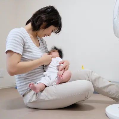 母乳と血液の関係は?血が混じるのは大丈夫?